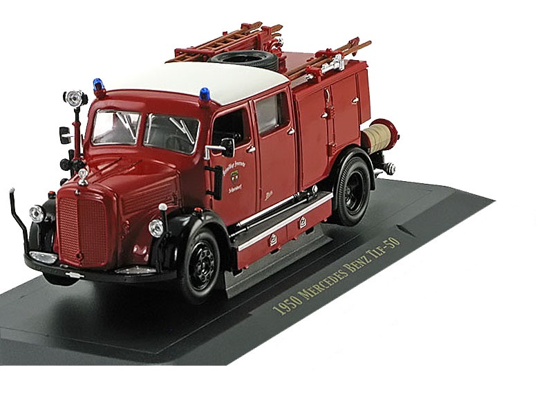 Модель пожарного автомобиля Mercedes Benz TLF-50, образца 1950 года, масштаб 1/43  